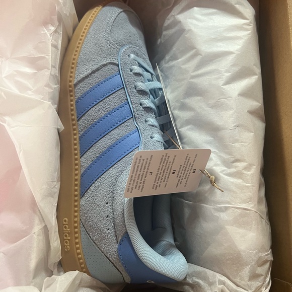 Light Gray & Blue Men's Suede Sneakers - Picture 7 of 8